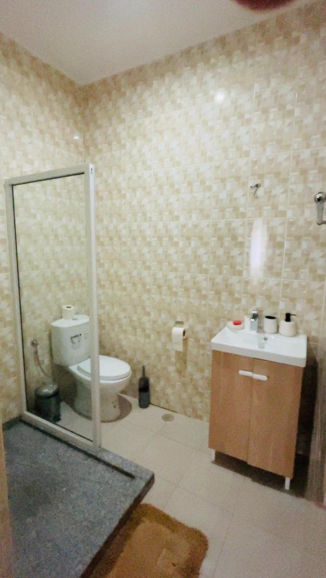 Hostel Rocha Marisol Понта-ду-Сол Экстерьер фото